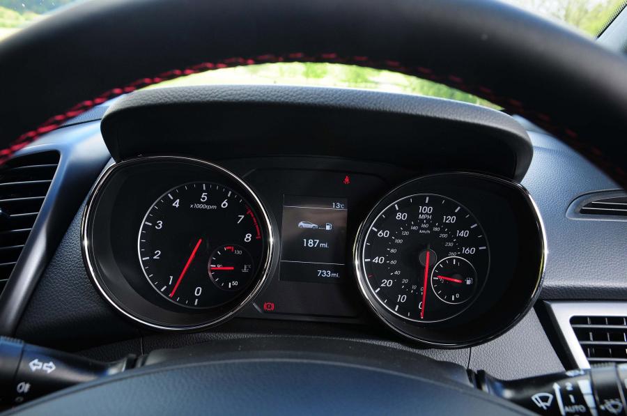  Hyundai i30 Coupe Turbo 2015 года  (UK) (фото 3 из 7)